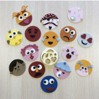 Lustige Gesichter und mehr Ausstecher Set von fmm - Mix n Match Funny Faces and more  Cutters f&uuml;r Cupcakes und Kekse Durchmesser 6,5 cm  - 8 in 1 Ausstecher f&uuml;r hunderte Gesichter