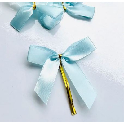 Schleifen baby blau 10 Stk. ca. 6 cm Satinband mit praktischem Clipverschluss von Zuckerschneckerls